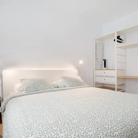 Erbania 2 Hébergement de vacances